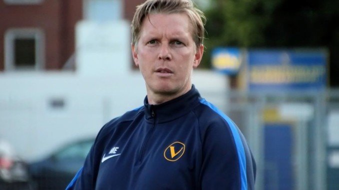 Marius Ebbers muss seinen Stuhl beim SC Victoria räumen. (Foto: Mathias Reß)