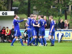 Der FC Union Tornesch will auch 2021 übr den Klassenerhalt jubeln (Foto: Lobeca/Schlikis)