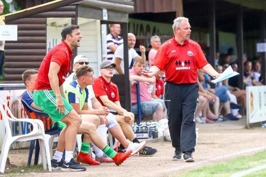 Michael Fischer ist einer der erfahrensten Trainer der Oberliga. Doch so eine lange Pause hat auch der 54-Jährige noch nicht erlebt. (Foto: Lobeca/Homburg)