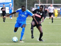 Evailton Fernandes (im Bild rechts) verlässt Niendorf und wechselt zum MSV. (Foto: Lobeca/Schlikis)