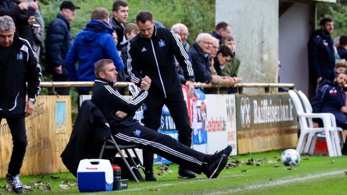 Wieder vereint. Marcus Rabenhorst und Christian Rahn stehen wieder zusammen an der HSV-Seitenlinie. (Foto: Lobeca/Homburg)