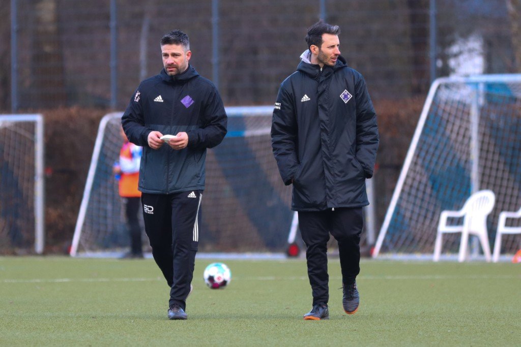 Trainer Özden Kocadal ist mit der bisherigen Saison des HEBC zufrieden, sieht aber dennoch noch Potential. (Archivfoto: Lobeca/Homburg)