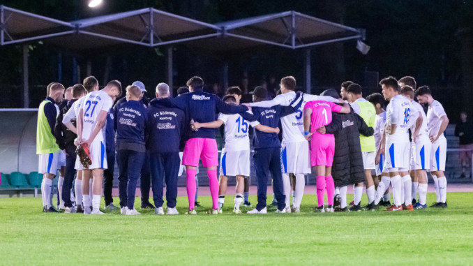 Als Einheit kam der FC Süderelbe zu Erfolg in der letzten Spielzeit. Daran will man anknüpfen und sich weiter entwickeln. (Foto: Lobeca/Seidel)