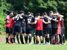 Mit Zusammenhalt und harter Arbeit will der FC Türkiye in dieser Saison die Klasse halten. (Foto: Lobeca/Schlikis)