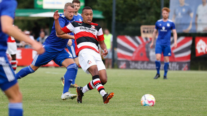 Michael Gries sorgte mit dem 3:0 für die Vorentscheidung in Altonas Nachholspiel. (Archivfoto: Lobeca/Homburg)