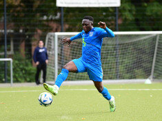 Razak Bandi war als Doppeltorschütze einer der Garanten für den Sieg des FC Süderelbe. (Foto: Lobeca/Schlikis)