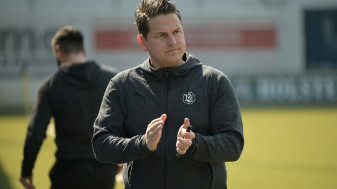 Marco Stier übernimmt die Cheftrainerrolle beim TSV Sasel. (Foto: Lobeca/Schlikis)
