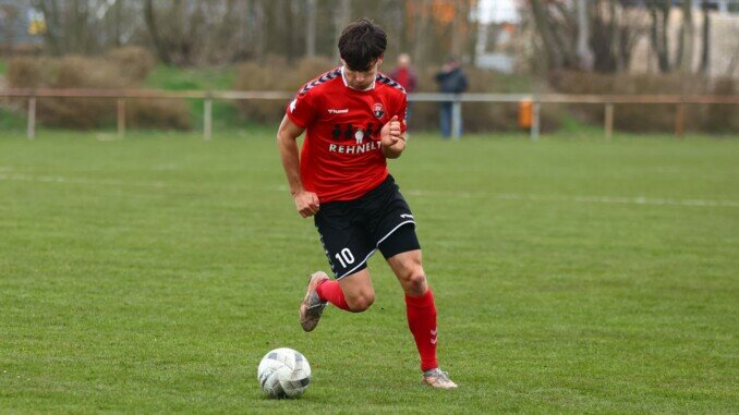 Henry Koeberer und der SV Rugenbergen haben diese Woche zwei dicke Bretter zu bohren. (Foto: Lobeca/Homburg)