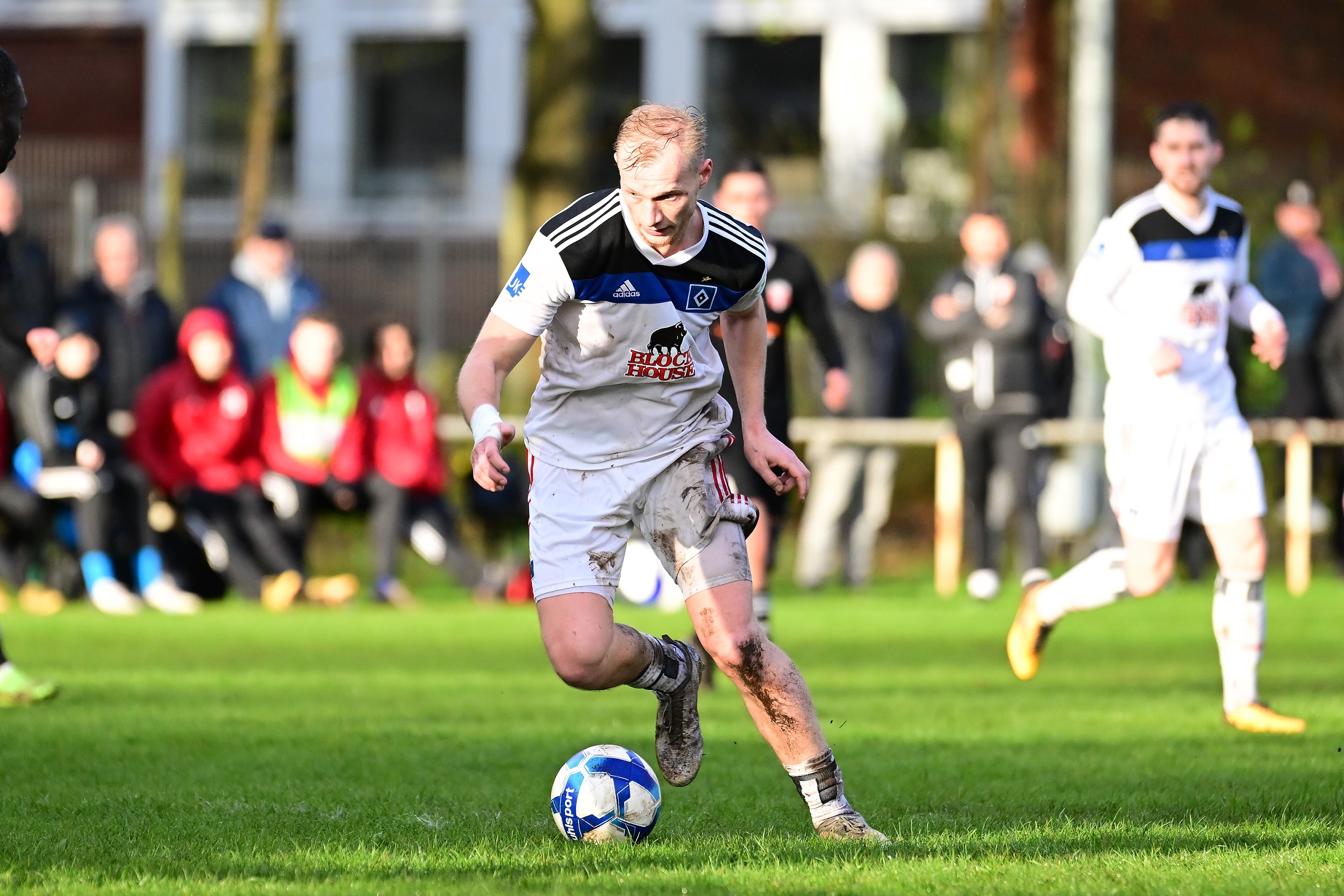 Paul Treichel war bei Absteiger HSV III einer der wenigen Lichtblicke und heuert nun am Bekkamp an. (Foto: Lobeca/Schlikis)