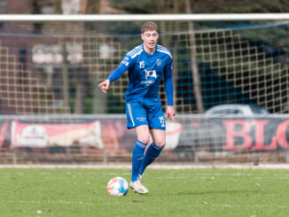 Tim Krüger hat mit dem Niendorfer TSV Buchholz 08 im Blick. (Foto: Lobeca/Seidel)