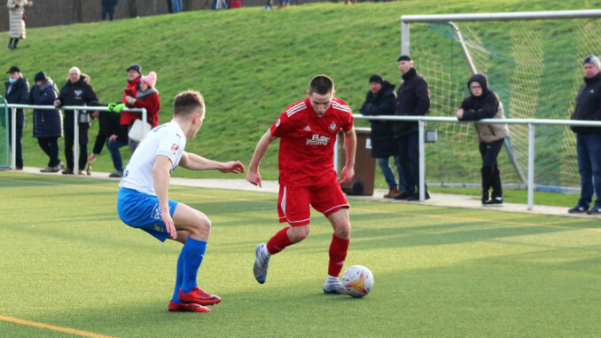 Für Sameul Scharf und den Rostocker FC beginnt das neue Jahr mit drei Testspielen. (Archivfoto: Lobeca/Knothe)