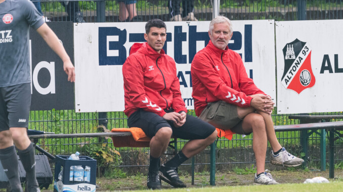 Andreas Bergmann und Marcello Meyer können mit Altona 93 die Meisterschaft perfekt machen. (Foto: Lobeca/Seidel)