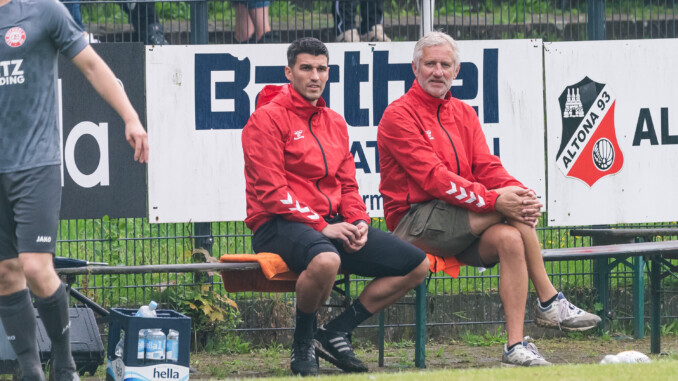 Marcello Meyer bleibt Co-Trainer von Andreas Bergmann und Altona 93. (Foto: Lobeca/Seidel)