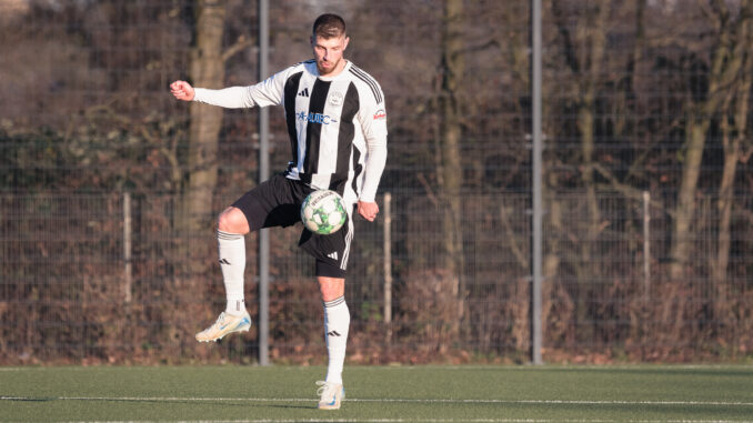 Yannick Siemsen und der ETSV dürfen die Saison 2025/26 eröffnen. (Foto: Lobeca/Seidel)