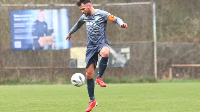 Auf den Routinier ist Verlass: Witalij Wilhelm führte Curslack mit zwei Treffern zum Sieg. (Archivfoto: Lobeca)