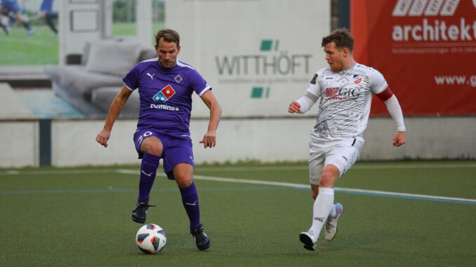 Kapitän Jean-Lucas Gerken ist einer von nur vier Spielern, die mit Sasel 2023 Meister wurden. (Foto: Lobeca/Rohlfs)