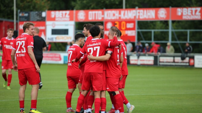Buchholz 08 kann erstmals auswärts jubeln. (Archivfoto: Miriam Burgemeister)
