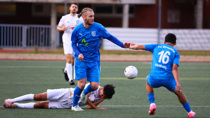 Theodoros Ganitis war gegen HT 16 gesperrt, wurde aber eingesetzt. Nun hat der HFV sein Urteil gesprochen. (Foto: Lobeca/Homburg)